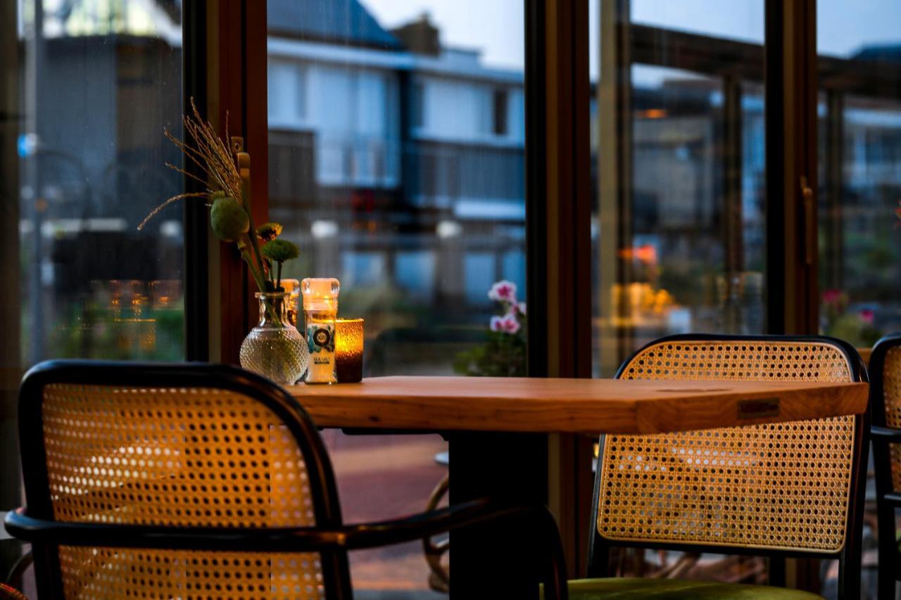 Hotel Victoria Bergen aan Zee Zewnętrze zdjęcie