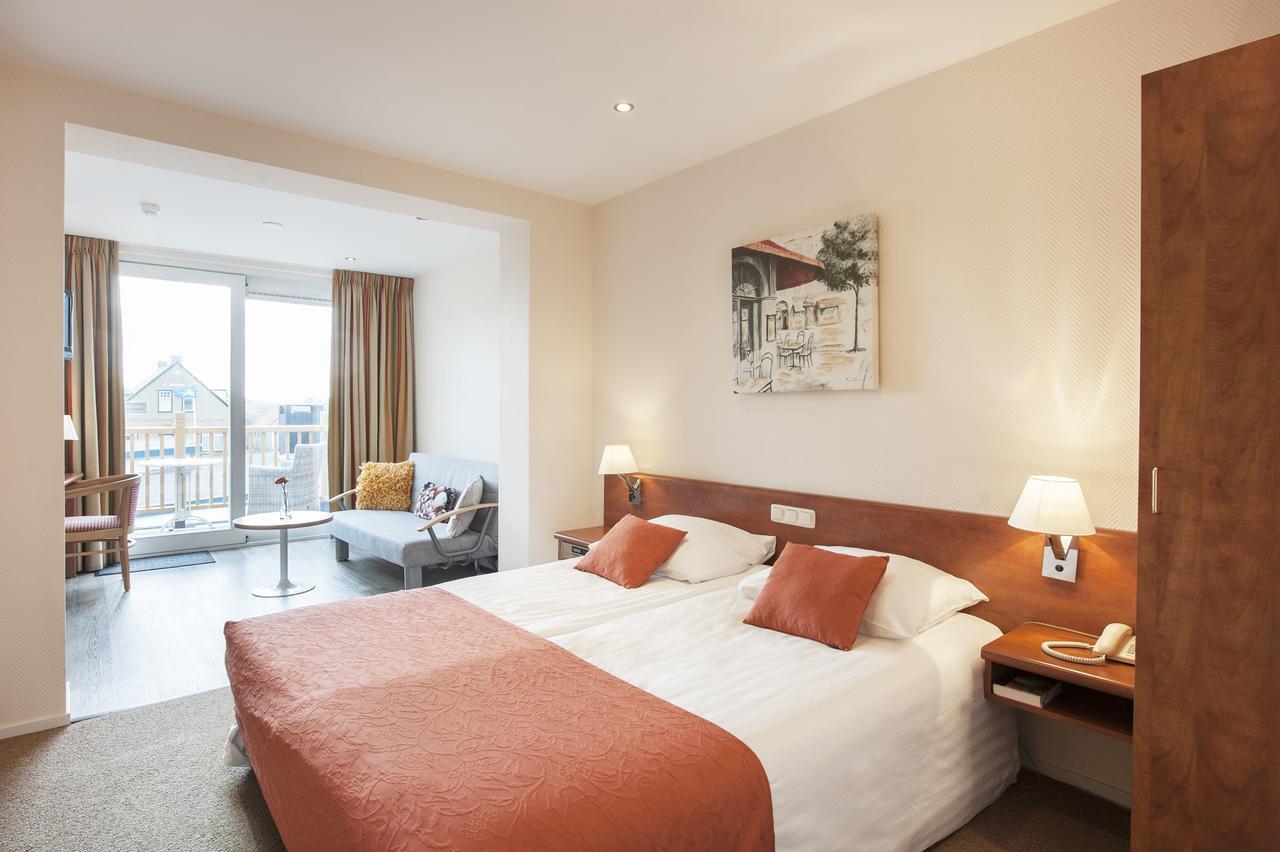 Hotel Victoria Bergen aan Zee Zewnętrze zdjęcie