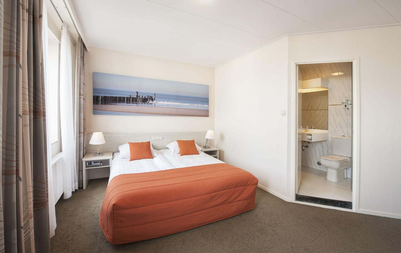 Hotel Victoria Bergen aan Zee Zewnętrze zdjęcie