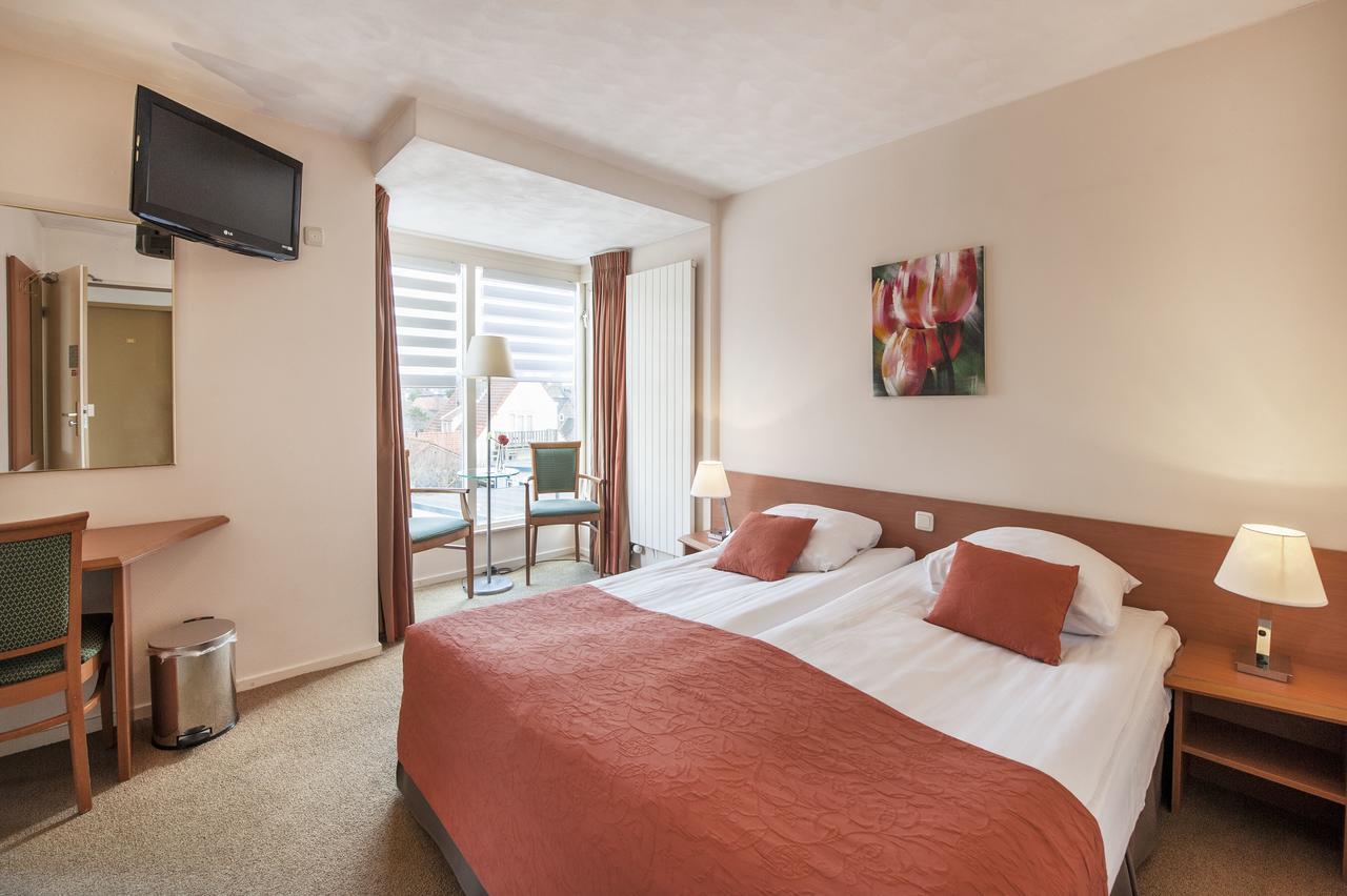 Hotel Victoria Bergen aan Zee Zewnętrze zdjęcie