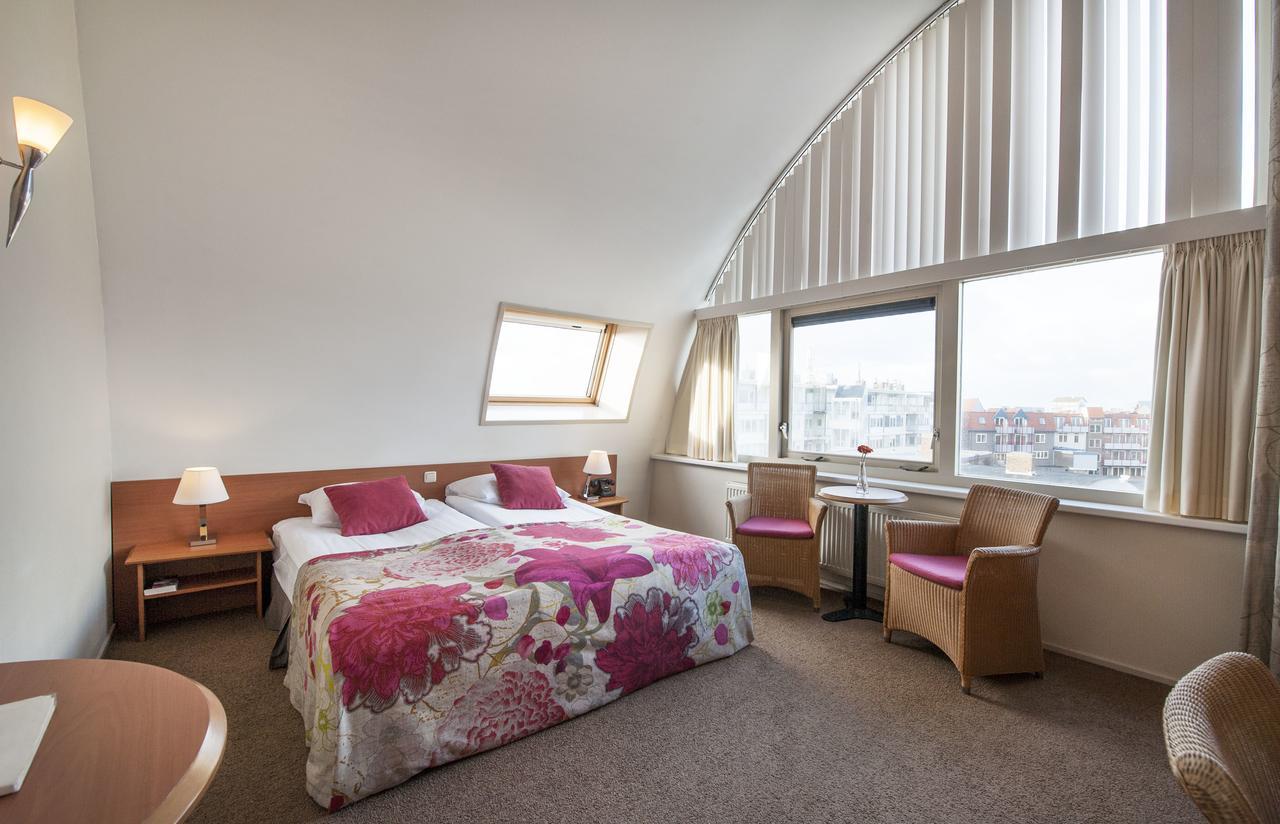 Hotel Victoria Bergen aan Zee Zewnętrze zdjęcie